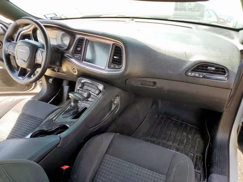 2015 DODGE CHALLENGER SXT  