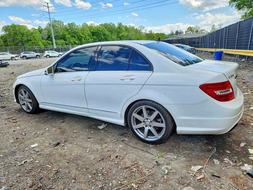 2013 MERCEDES-BENZ C 250  