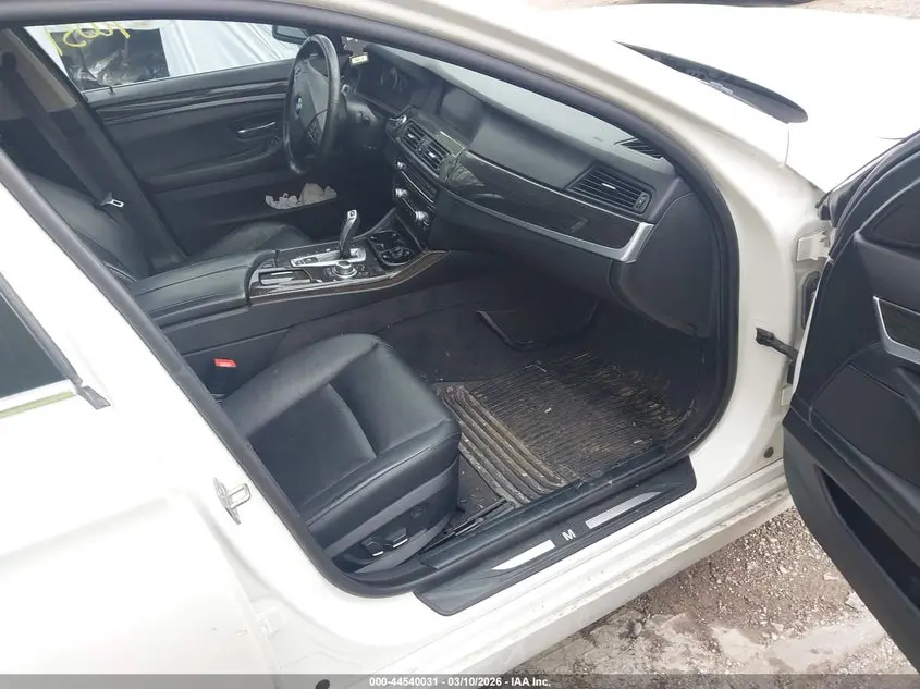 2013 BMW 528I XDRIVE