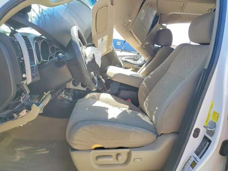 2011 TOYOTA TUNDRA GRADE  