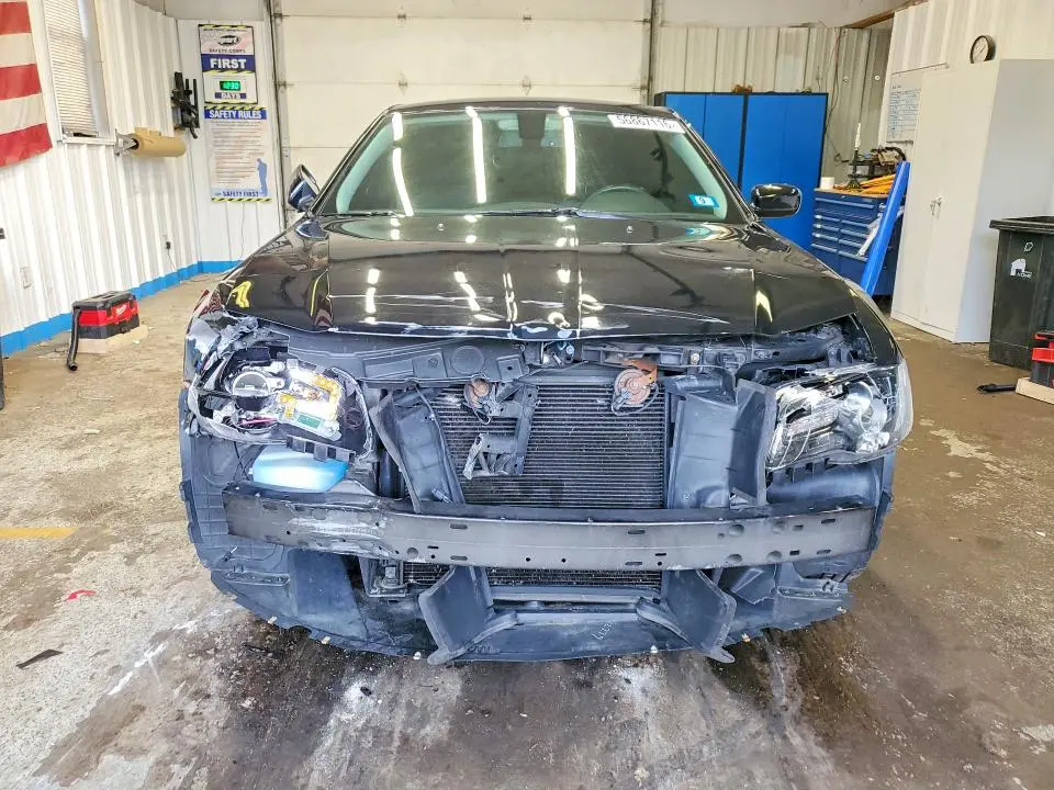 2018 CHRYSLER 300 TOURING  