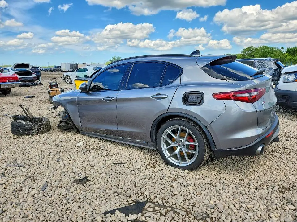2018 ALFA ROMEO STELVIO TI SPORT  