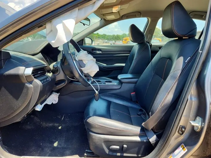 2020 NISSAN ALTIMA SR  