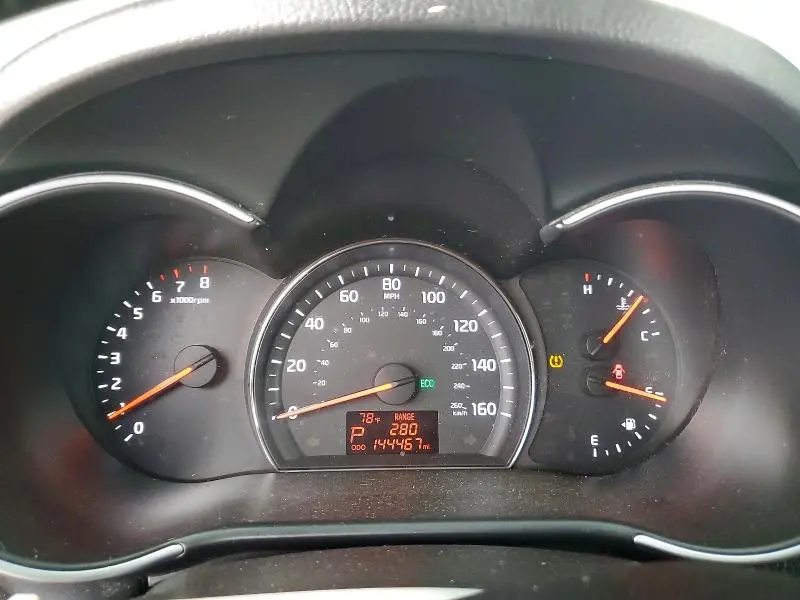 2014 KIA SORENTO LX  