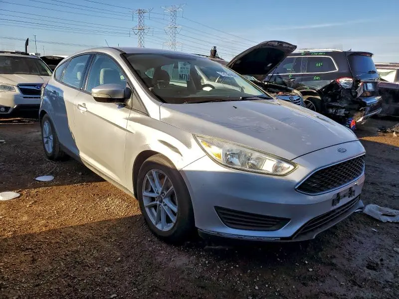 2017 FORD FOCUS SE  