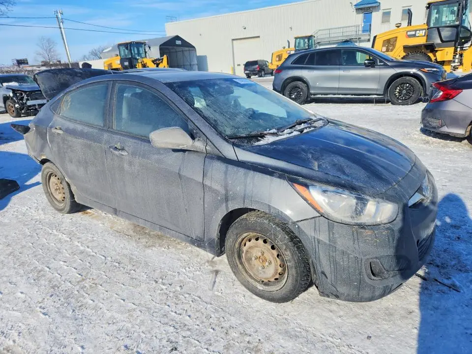 2012 HYUNDAI ACCENT GLS  