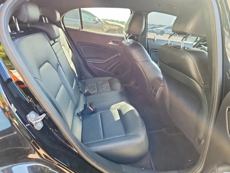 2018 MERCEDES-BENZ GLA 250  
