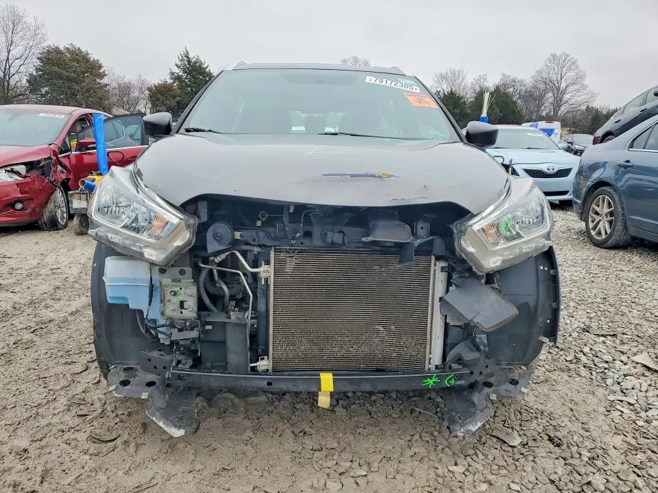 2019 NISSAN KICKS S  