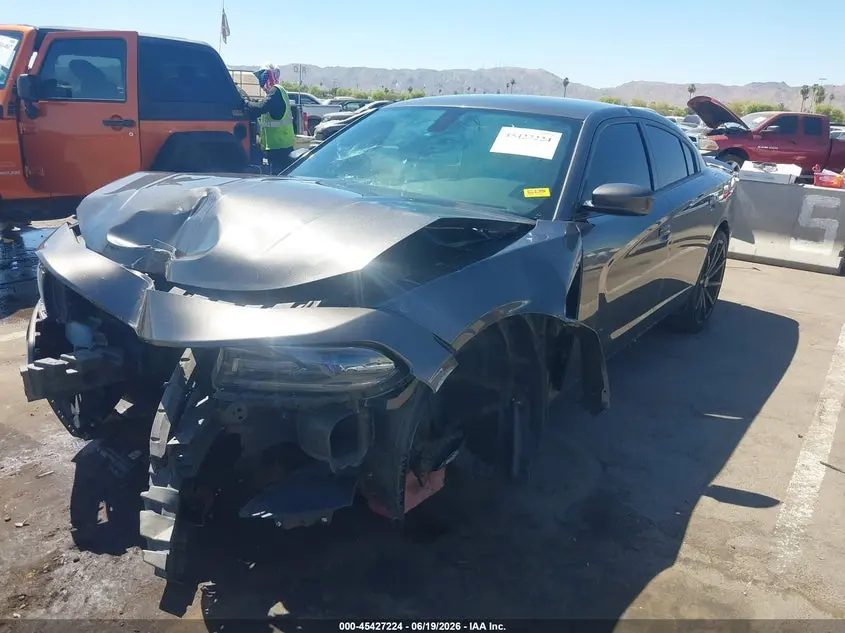 2015 DODGE CHARGER SE