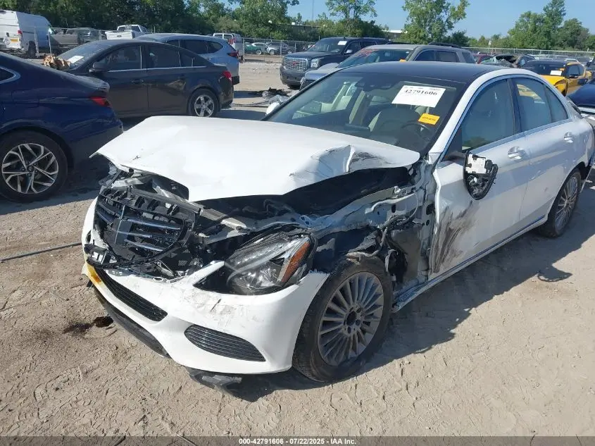 2015 MERCEDES-BENZ C 300 4MATIC/LUXURY 4MATIC/SPORT 4MATIC