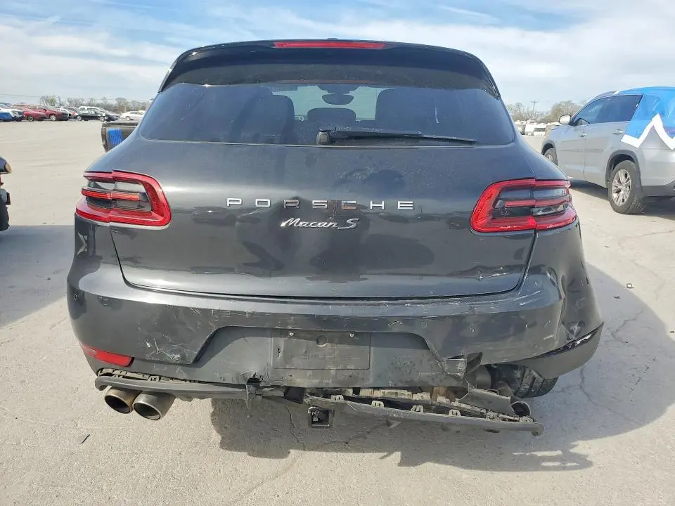 2018 PORSCHE MACAN S  