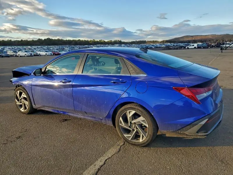 2025 HYUNDAI ELANTRA SEL  