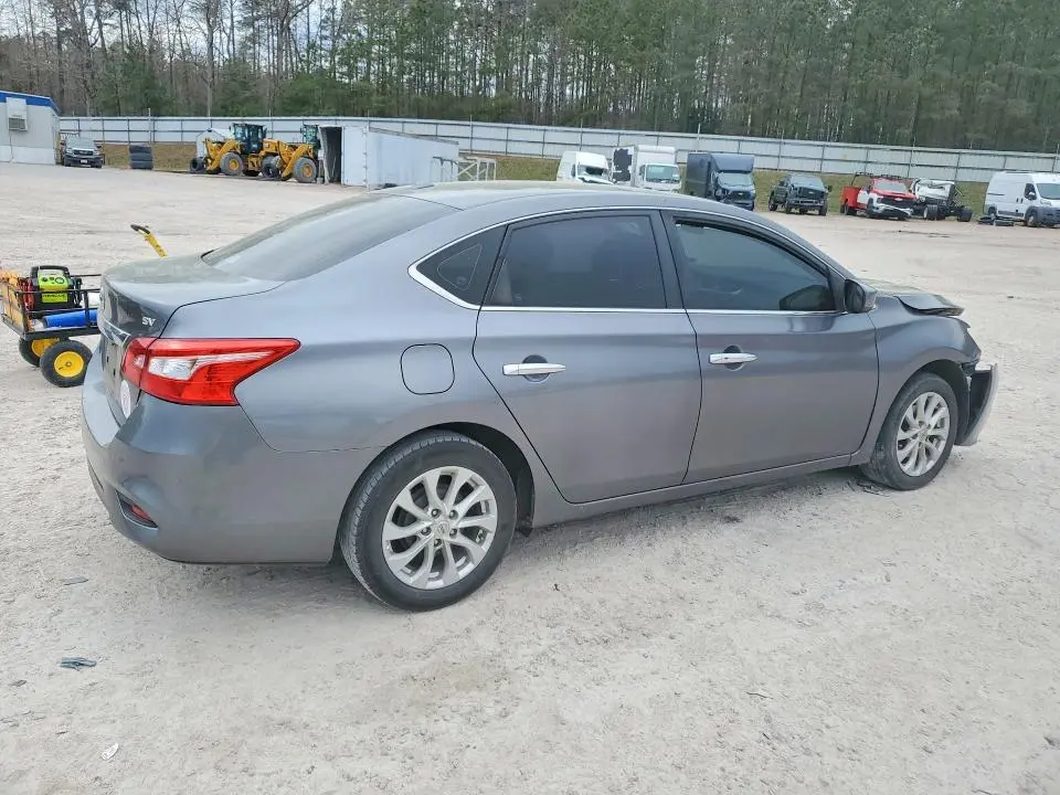 2019 NISSAN SENTRA SV  