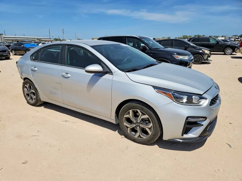 2019 KIA FORTE LXS  