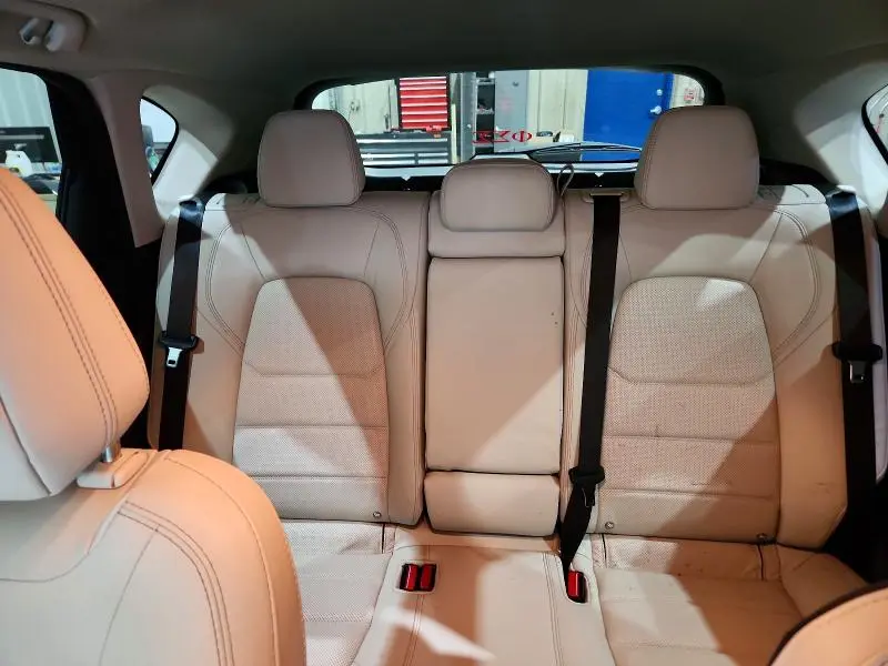 2023 MAZDA CX-5 PREMIUM  