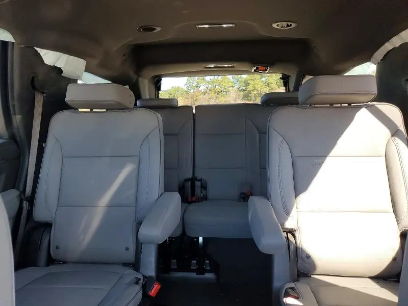 2024 GMC YUKON SLT  