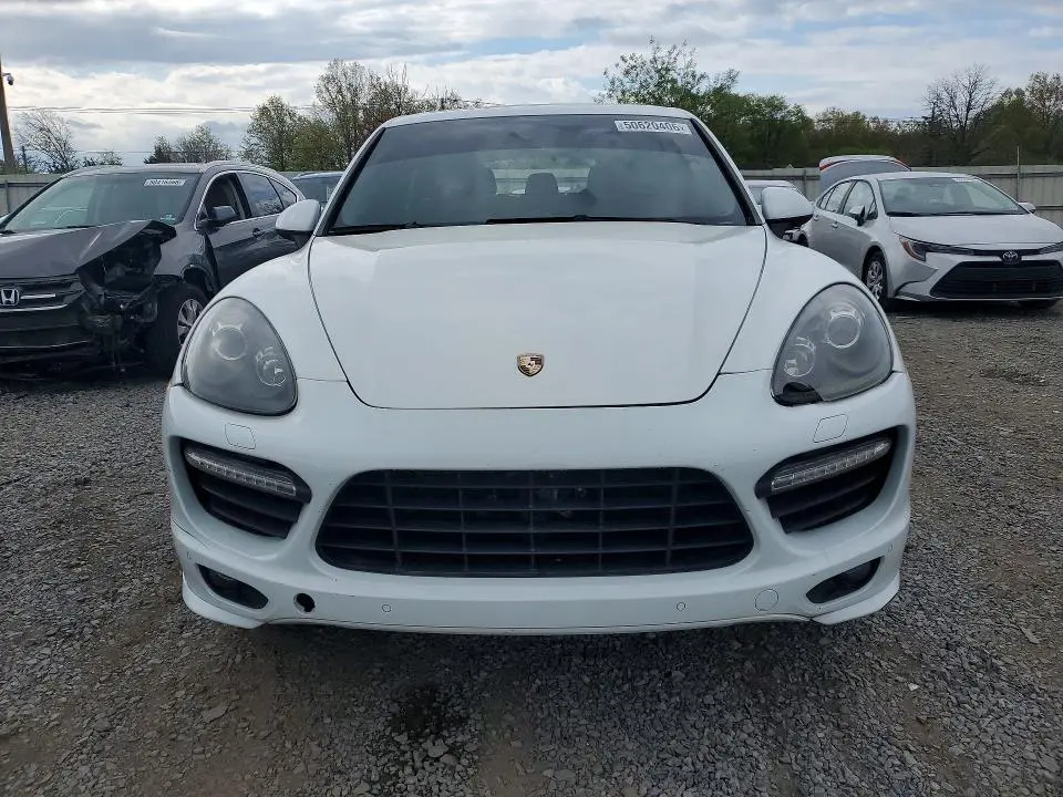 2012 PORSCHE CAYENNE TURBO  