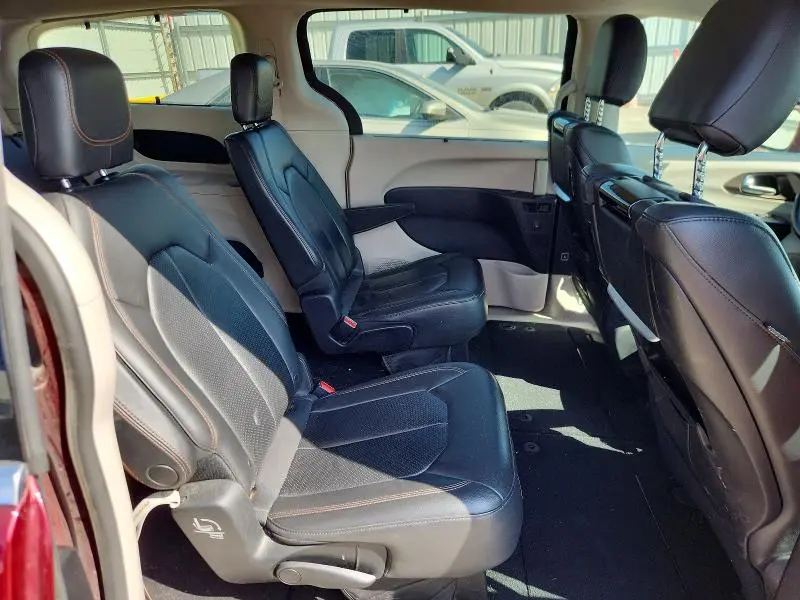 2017 CHRYSLER PACIFICA TOURING L PLUS  