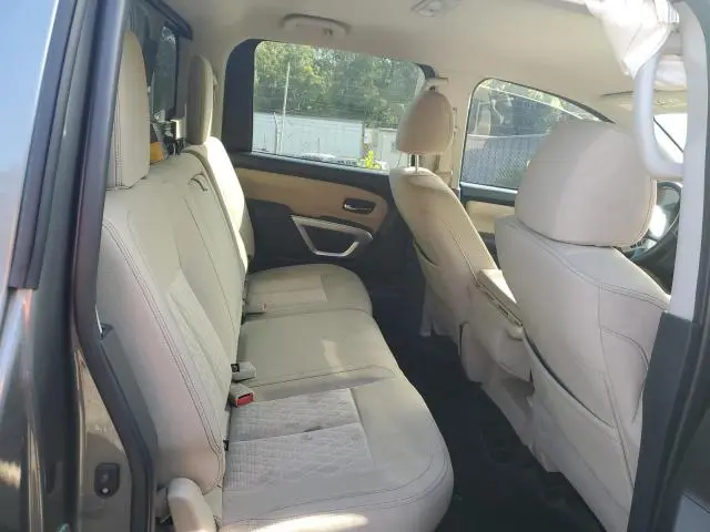 2018 NISSAN TITAN S  