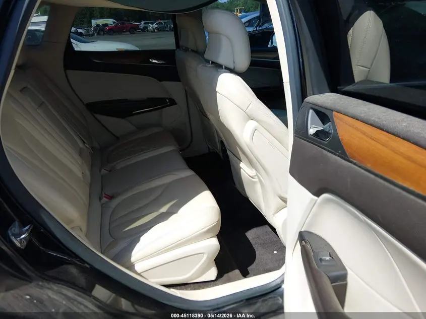 2015 LINCOLN MKC  