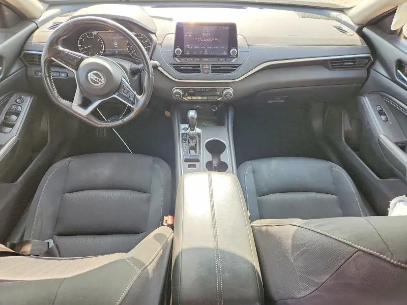 2019 NISSAN ALTIMA SV  