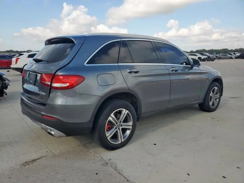 2018 MERCEDES-BENZ GLC 300  
