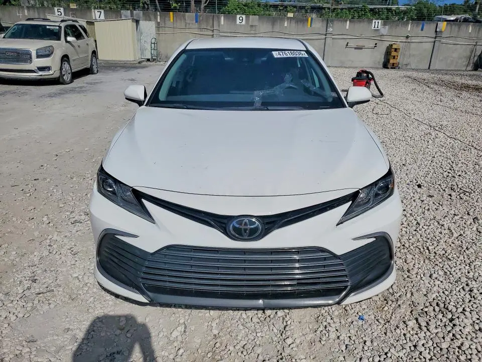 2023 TOYOTA CAMRY LE  