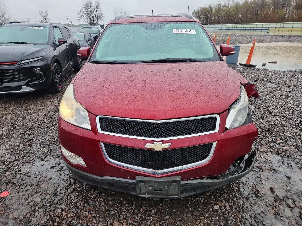 2011 CHEVROLET TRAVERSE LT  