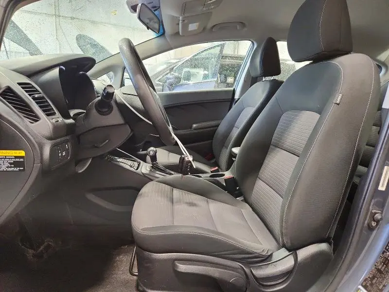 2014 KIA FORTE LX  