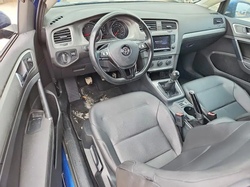 2015 VOLKSWAGEN GOLF   