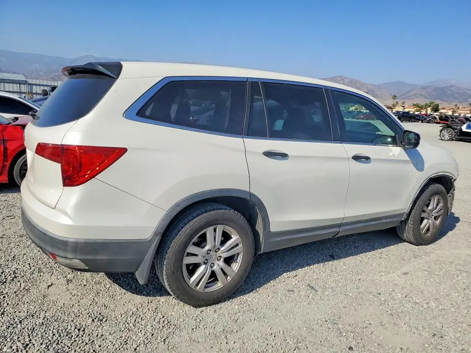 2016 HONDA PILOT LX  