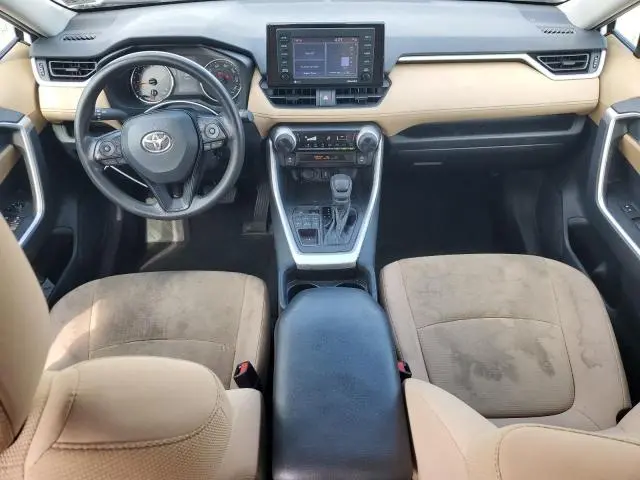 2020 TOYOTA RAV4 LE  