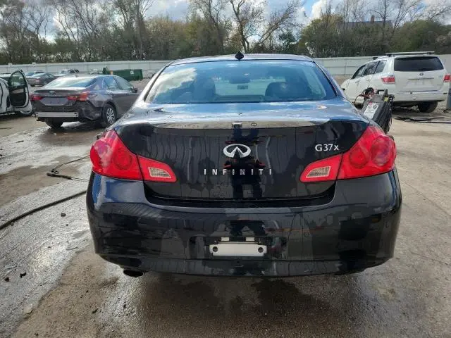 2013 INFINITI G37   