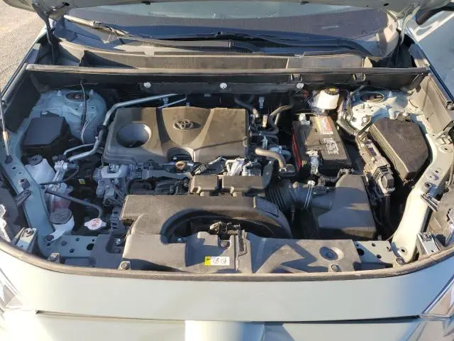 2019 TOYOTA RAV4 XLE  