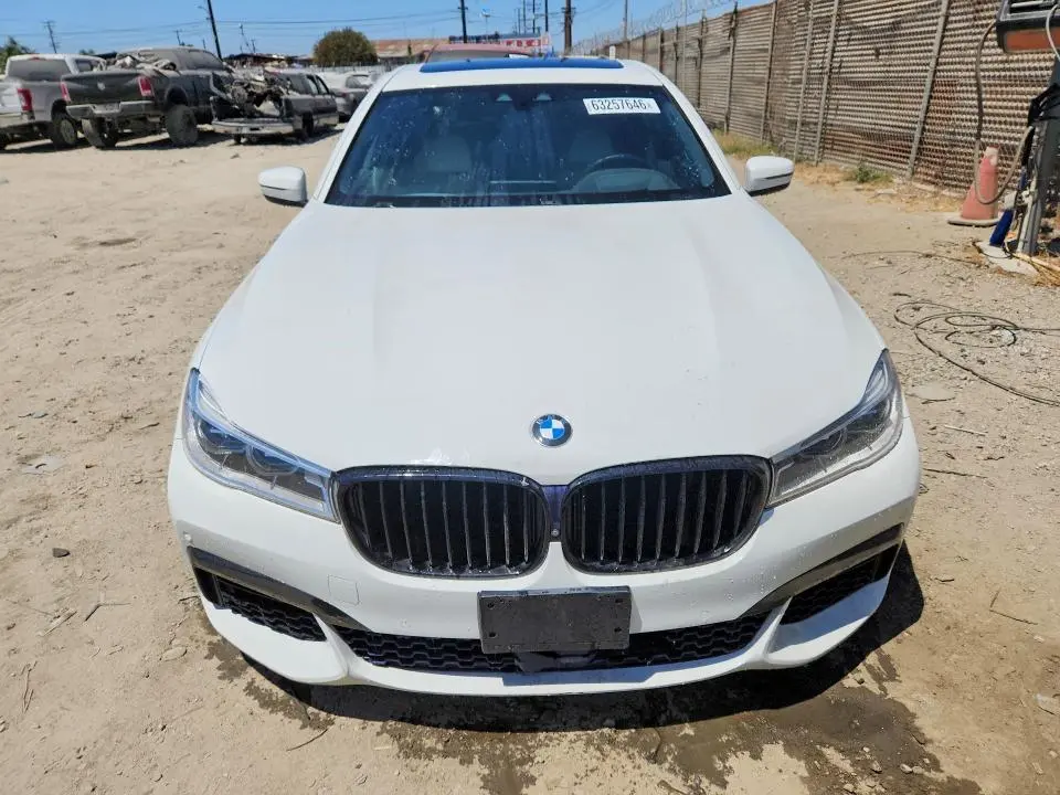 2016 BMW 750 XI  