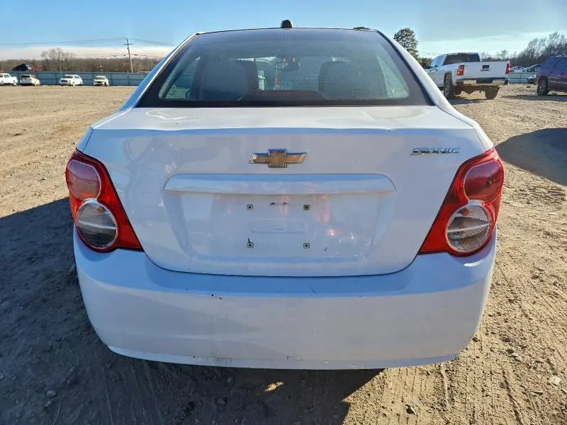 2016 CHEVROLET SONIC LS  