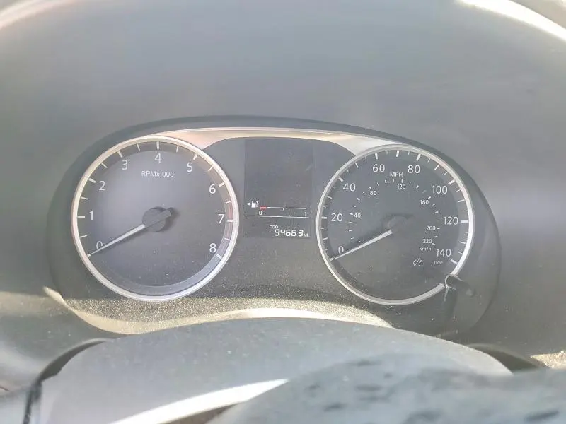 2022 NISSAN KICKS S  