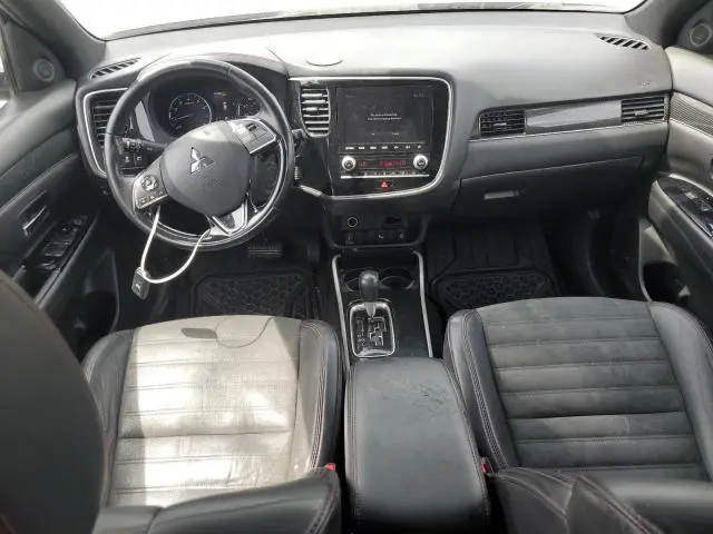 2020 MITSUBISHI OUTLANDER SE