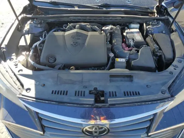 2019 TOYOTA AVALON XLE  