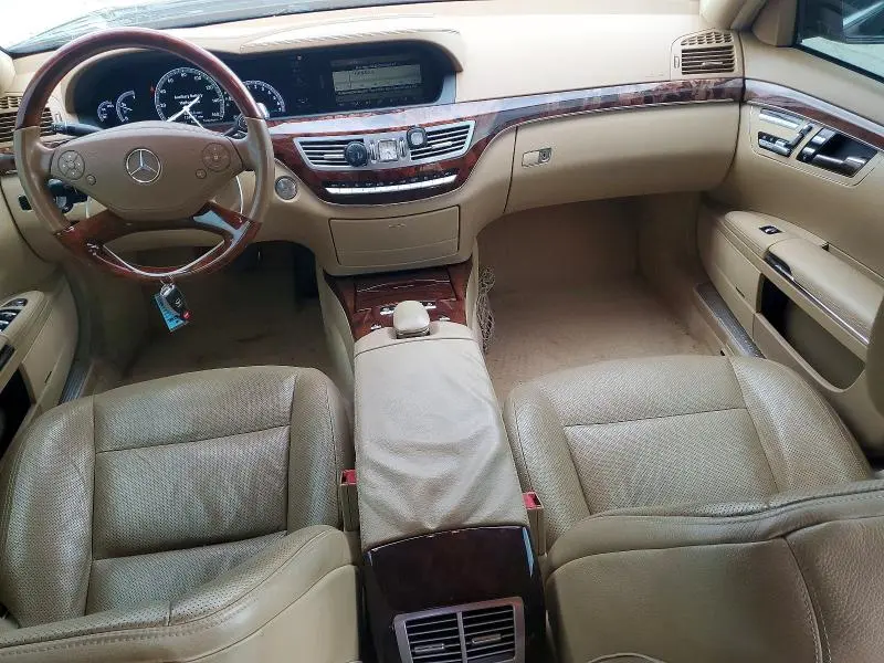 2010 MERCEDES-BENZ S 550  