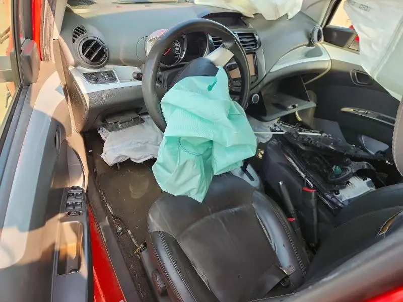 2015 CHEVROLET SPARK 1LT  