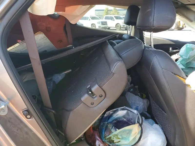 2012 HYUNDAI TUCSON GLS  