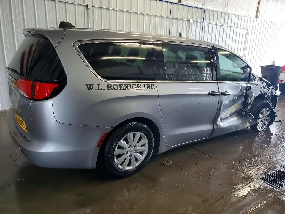 2021 CHRYSLER VOYAGER L  