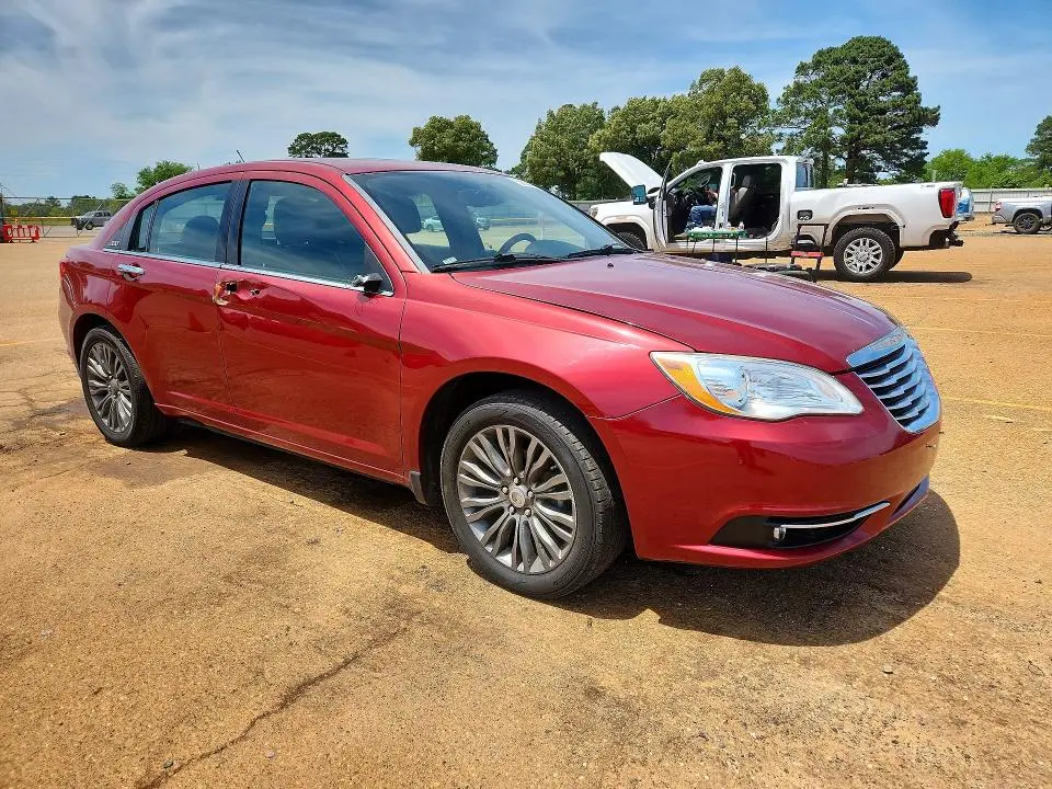 2011 CHRYSLER 200 LIMITED  