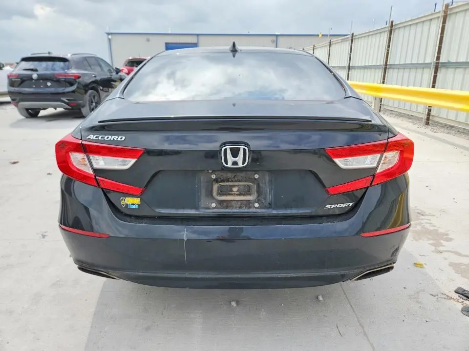 2018 HONDA ACCORD SPORT  
