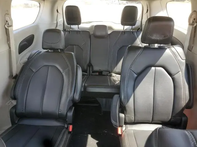2020 CHRYSLER VOYAGER LXI  