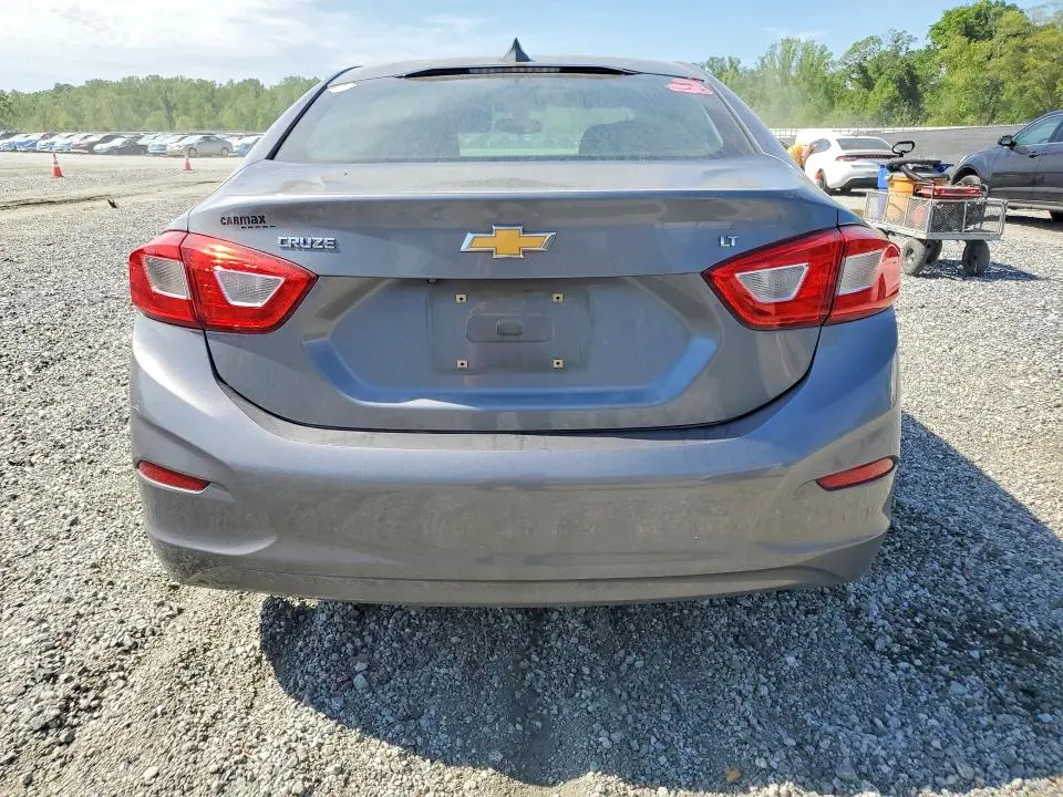 2018 CHEVROLET CRUZE LT  