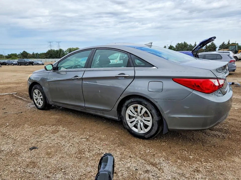 2012 HYUNDAI SONATA GLS  