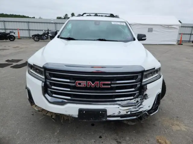 2021 GMC ACADIA AT4  