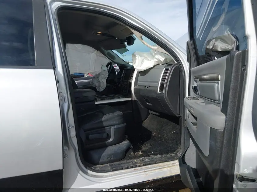 2016 RAM 1500 OUTDOORSMAN